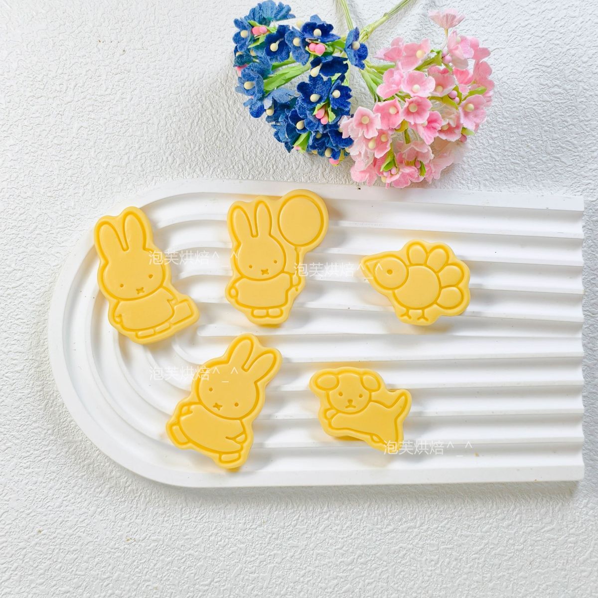 Cute 3D Press Cookie Mold with - Commercial Kitchen Items ulasan dan harga