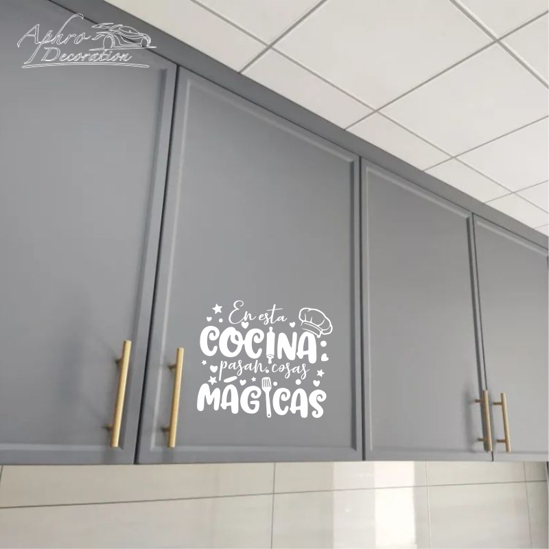 Magic Kitchen in Spanish Wall  - Commercial Kitchen Fridge ulasan dan harga